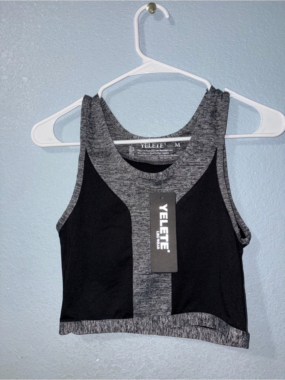Yelete Black and Gray Colorblock Cropped Athletic Tank